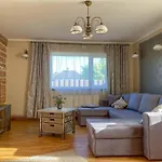 Apartament Pihtla Tee Kuelaliskorter 1