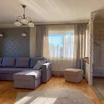 Pihtla Tee Kuelaliskorter 1 Apartament *